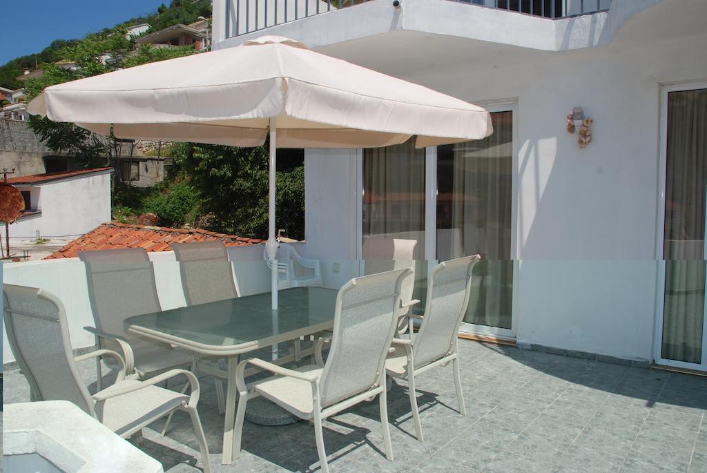 Apartments Ismy Ulcinj Chambre photo