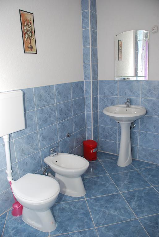 Apartments Ismy Ulcinj Extérieur photo
