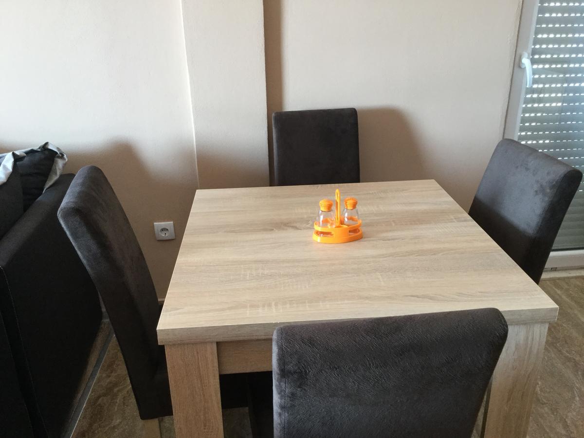 Apartments Ismy Ulcinj Extérieur photo