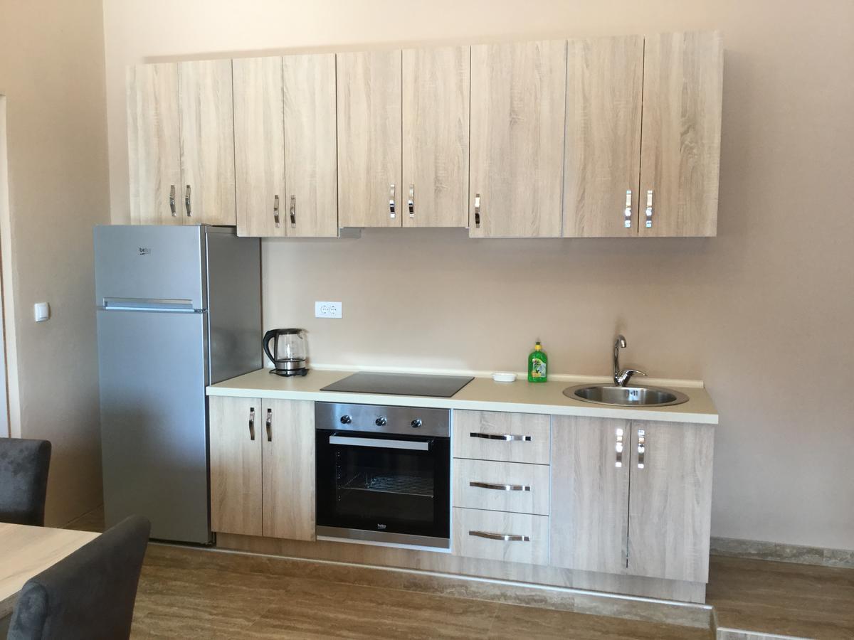 Apartments Ismy Ulcinj Extérieur photo